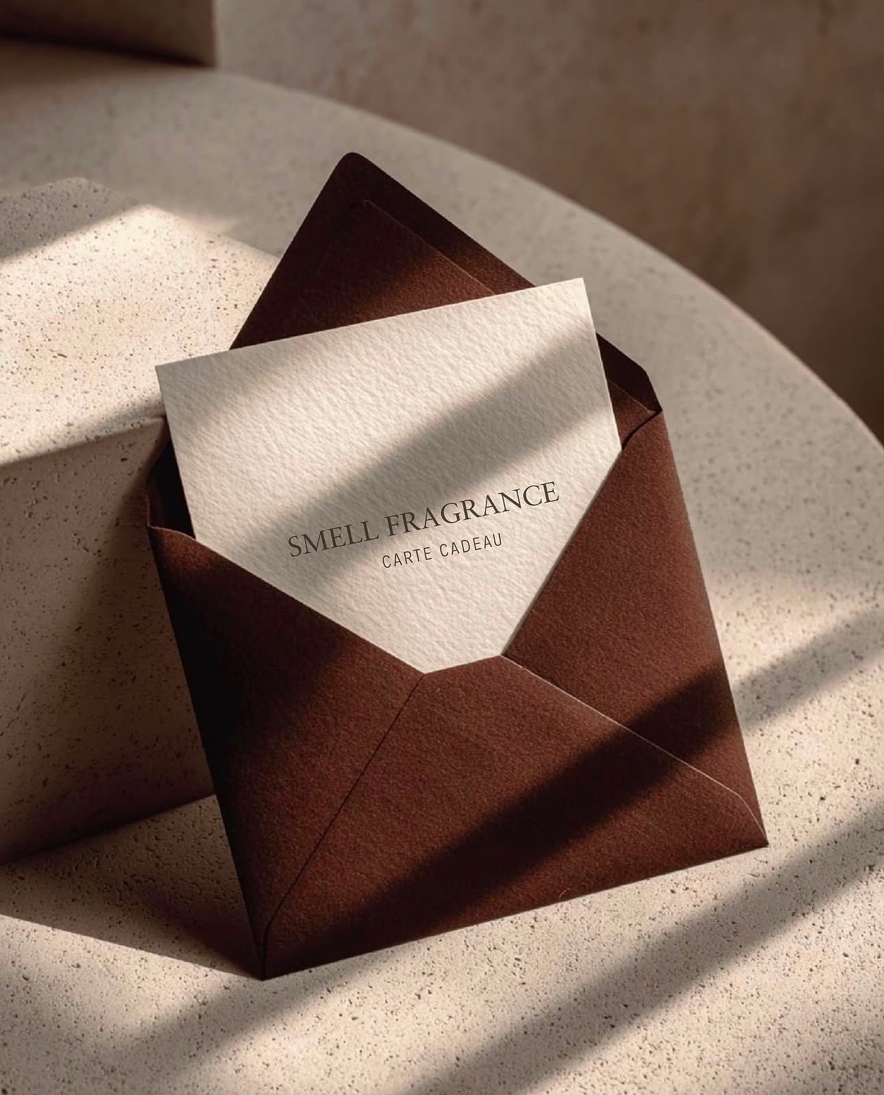 La Carte Cadeau Smell Fragrance