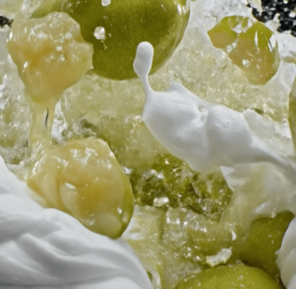 FRENCH COWBOY  "Pear Pavlova"