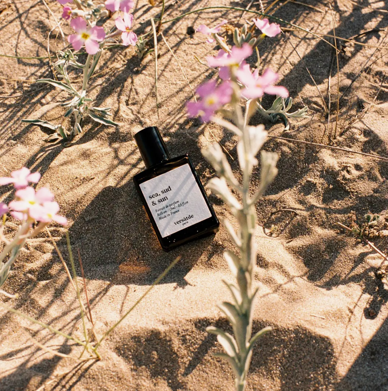 VERSATILE Sea, Sun & Sud